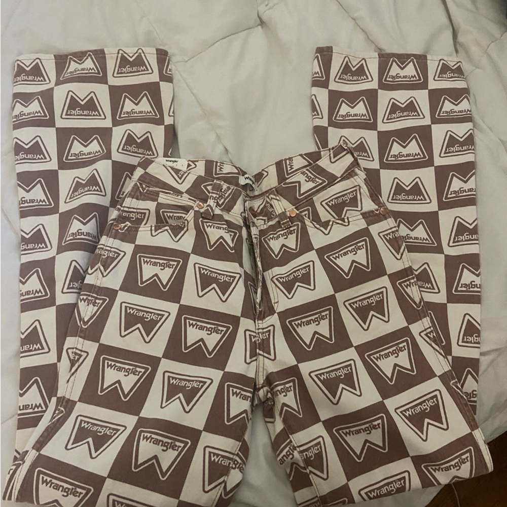 Wrangler Brown and White Patterned Pants